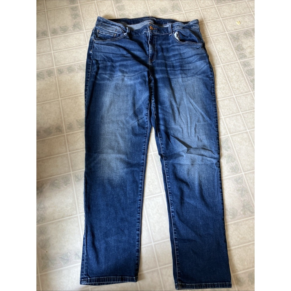 Chico's Platinum Boyfriend Cut Jeans 3 XL Medium Wash preppy Casual High Rise